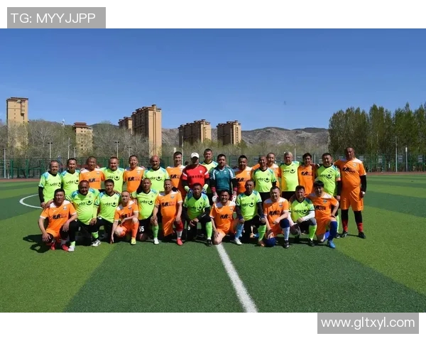 下哈特市与北惠灵顿的激烈对决展现足球魅力与团队精神